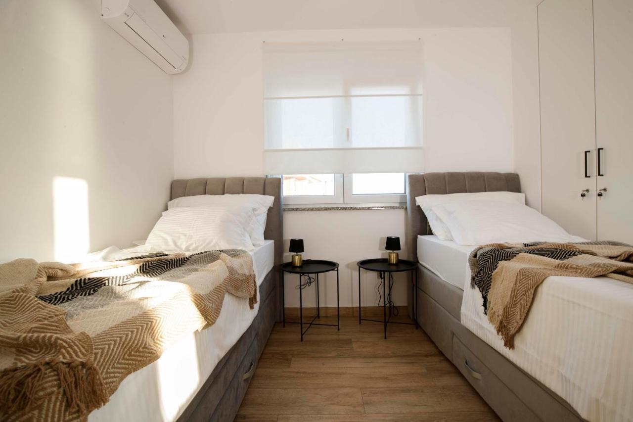 포블랴나 Bura House 빌라 외부 사진
